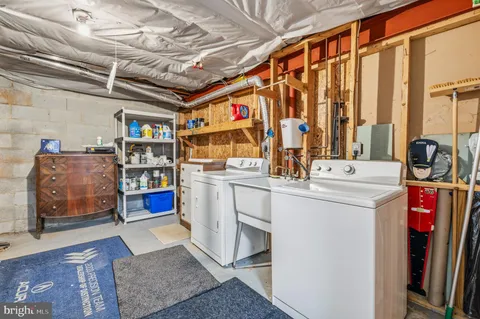$3,200 | 18617 Chickadee Lane, Gaithersburg, MD 20879