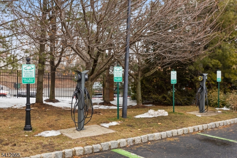 411 Deluca Road, Unit 411 Belleville, NJ 07109 - Photo 39 of 39 a view of a playground with basketball court