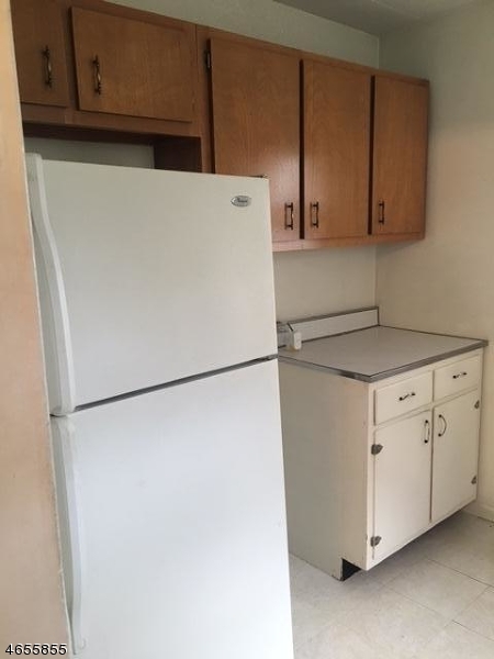 69 Maple Street Bloomfield, NJ 07003 - Photo 4 of 7