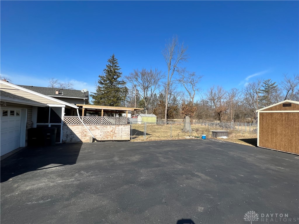 6094 Garber Road Clayton, OH 45415 - Photo 21 of 22 Gallery Image 21