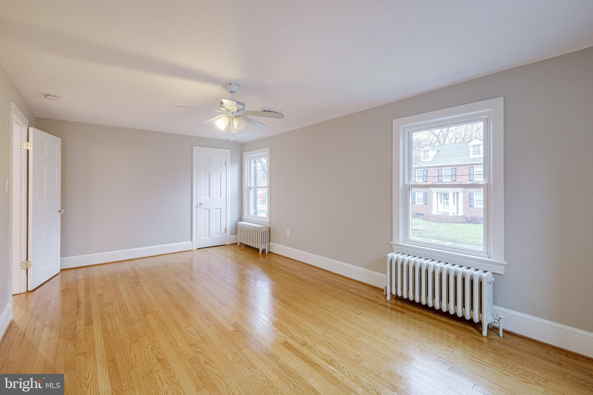 2704 Farm Road Alexandria, VA 22302 - Photo 23 of 47