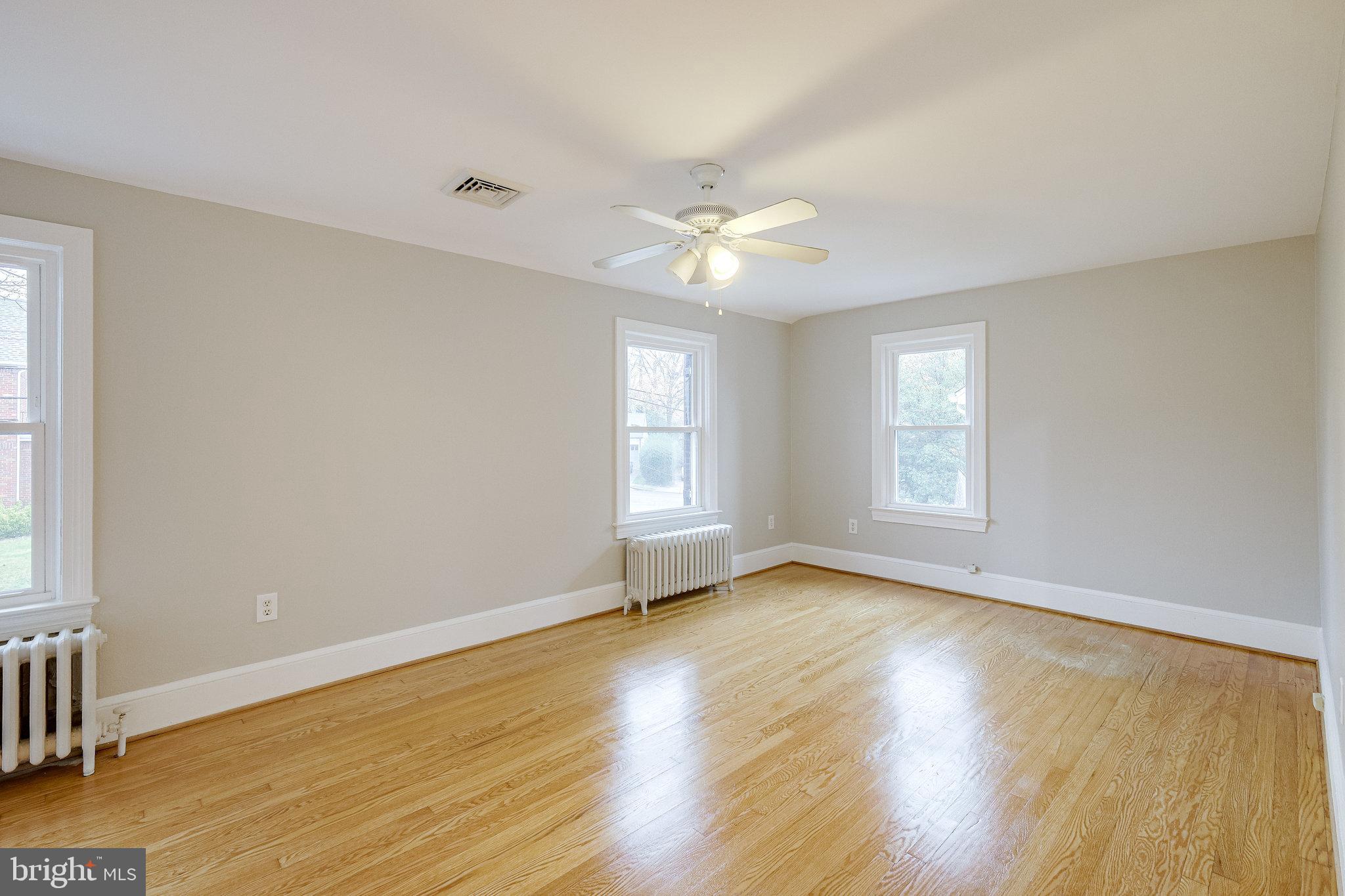 2704 Farm Road Alexandria, VA 22302 - Photo 24 of 47