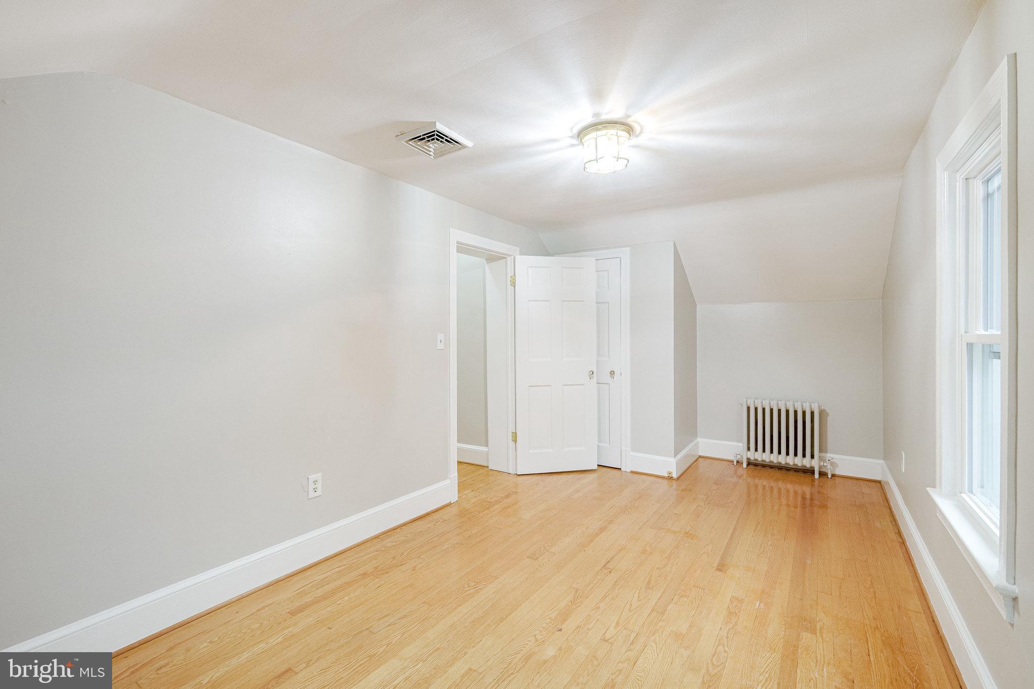 2704 Farm Road Alexandria, VA 22302 - Photo 25 of 47