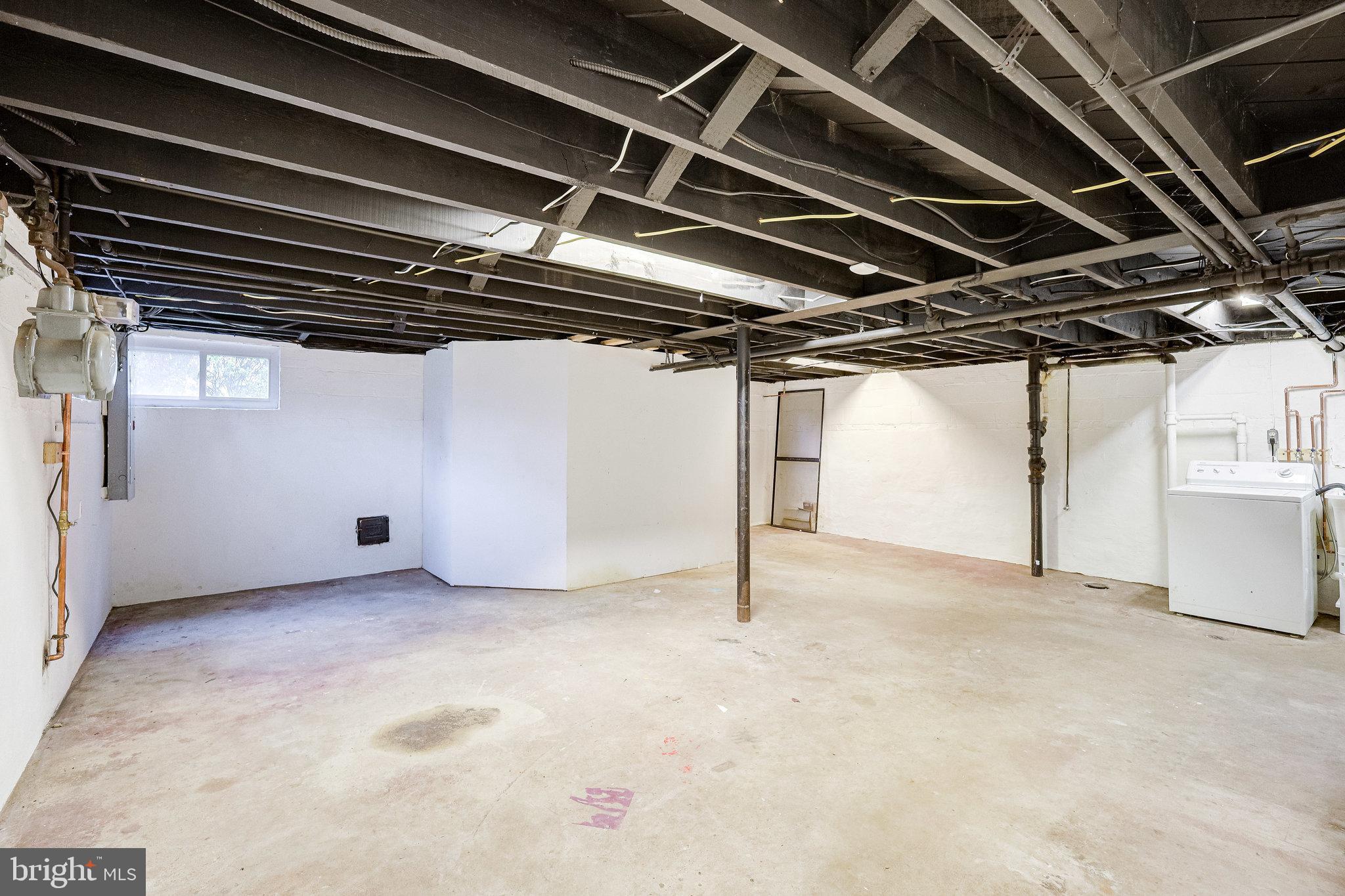 2704 Farm Road Alexandria, VA 22302 - Photo 30 of 47