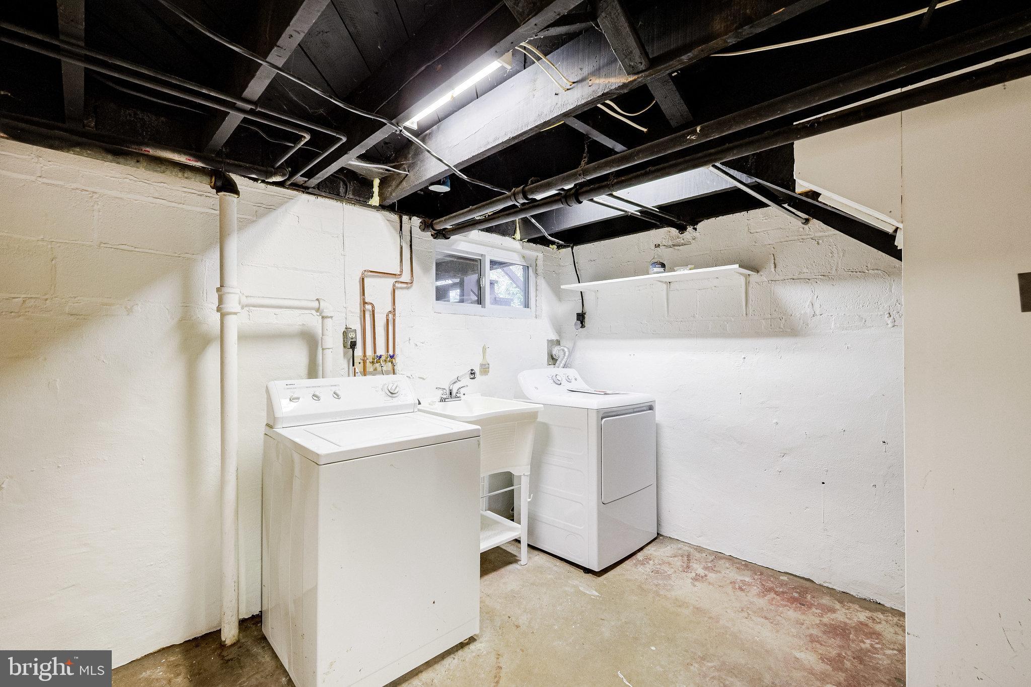 2704 Farm Road Alexandria, VA 22302 - Photo 34 of 47