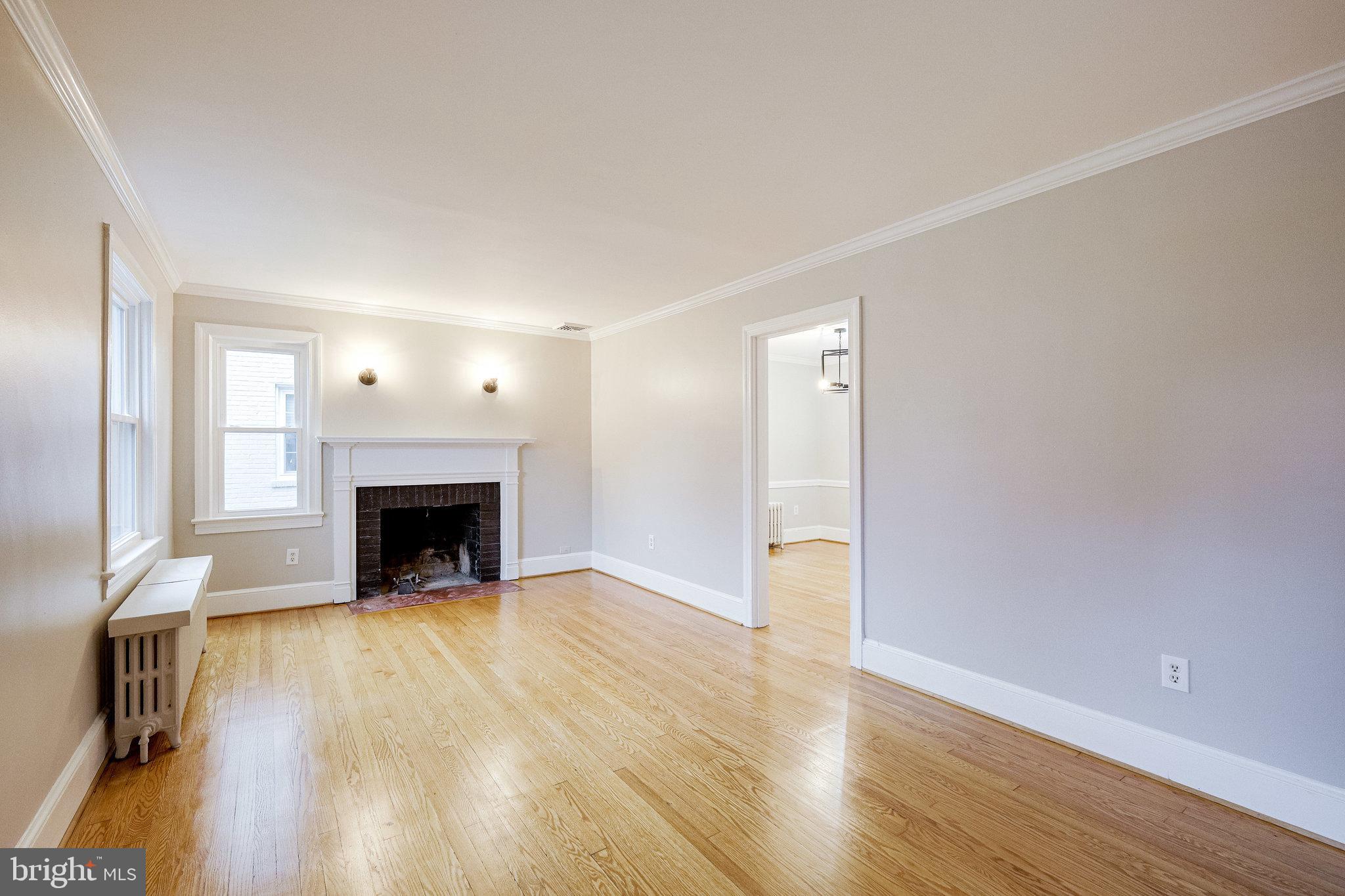 2704 Farm Road Alexandria, VA 22302 - Photo 4 of 47