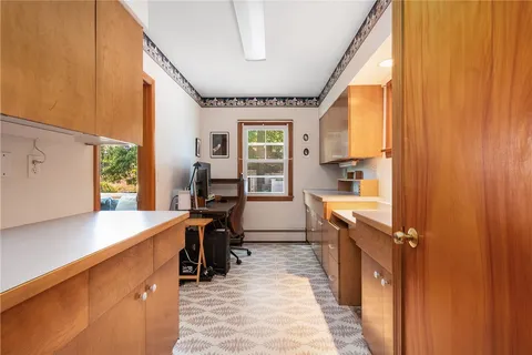 $475,000 | 905 Bullocks Point Avenue, East Providence, RI 02915