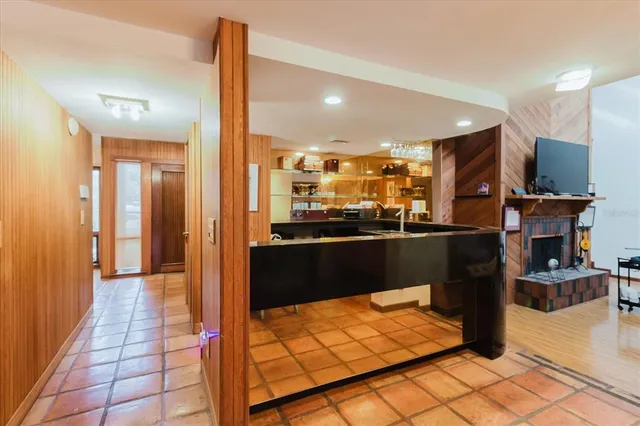 $1,175,000 | 4404 Old Orchard Drive, Tampa, FL 33618