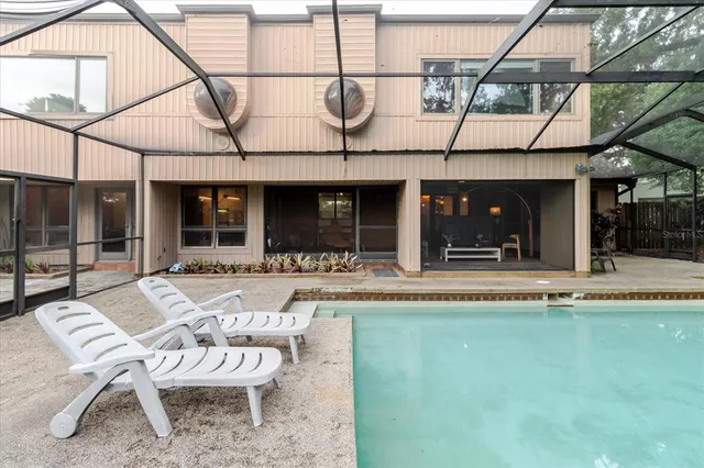 $1,175,000 | 4404 Old Orchard Drive, Tampa, FL 33618