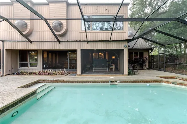 $1,175,000 | 4404 Old Orchard Drive, Tampa, FL 33618