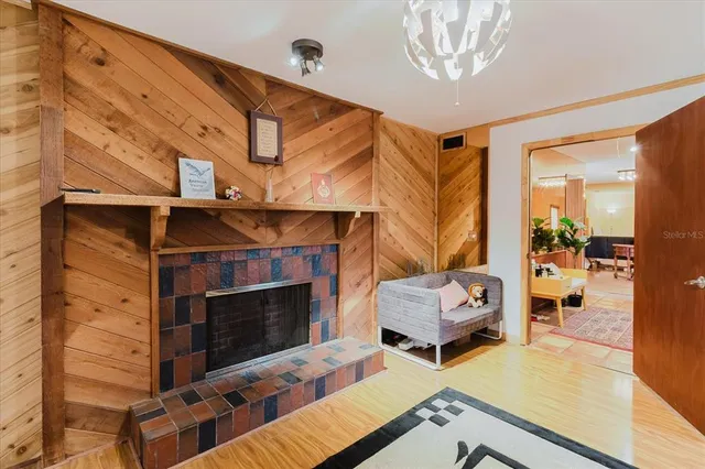 $1,175,000 | 4404 Old Orchard Drive, Tampa, FL 33618