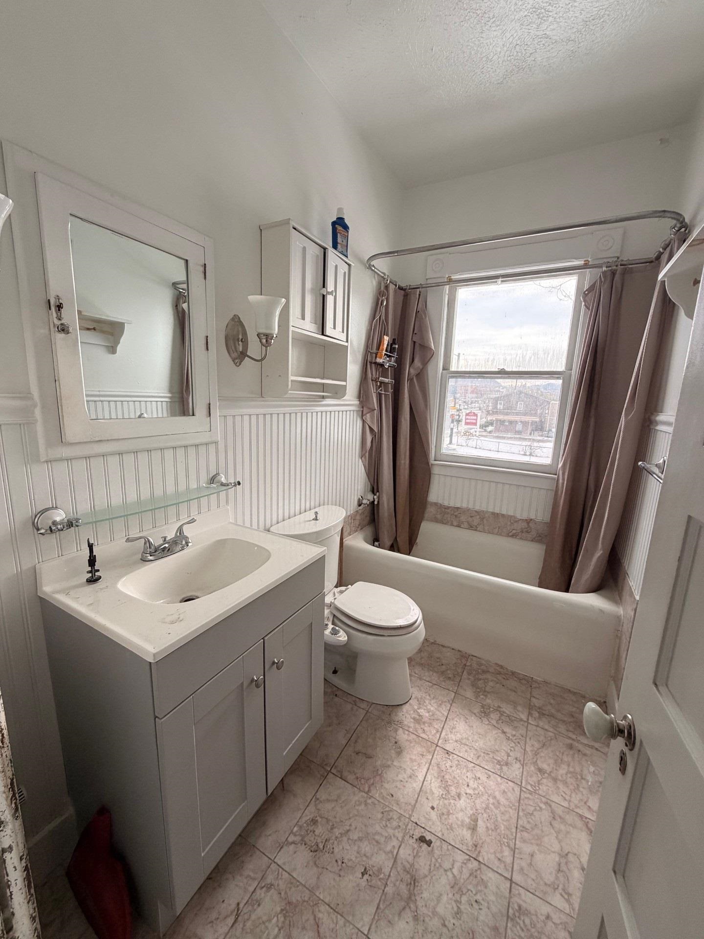 372 North Main Street Barre, VT 05641 - Photo 9 of 25