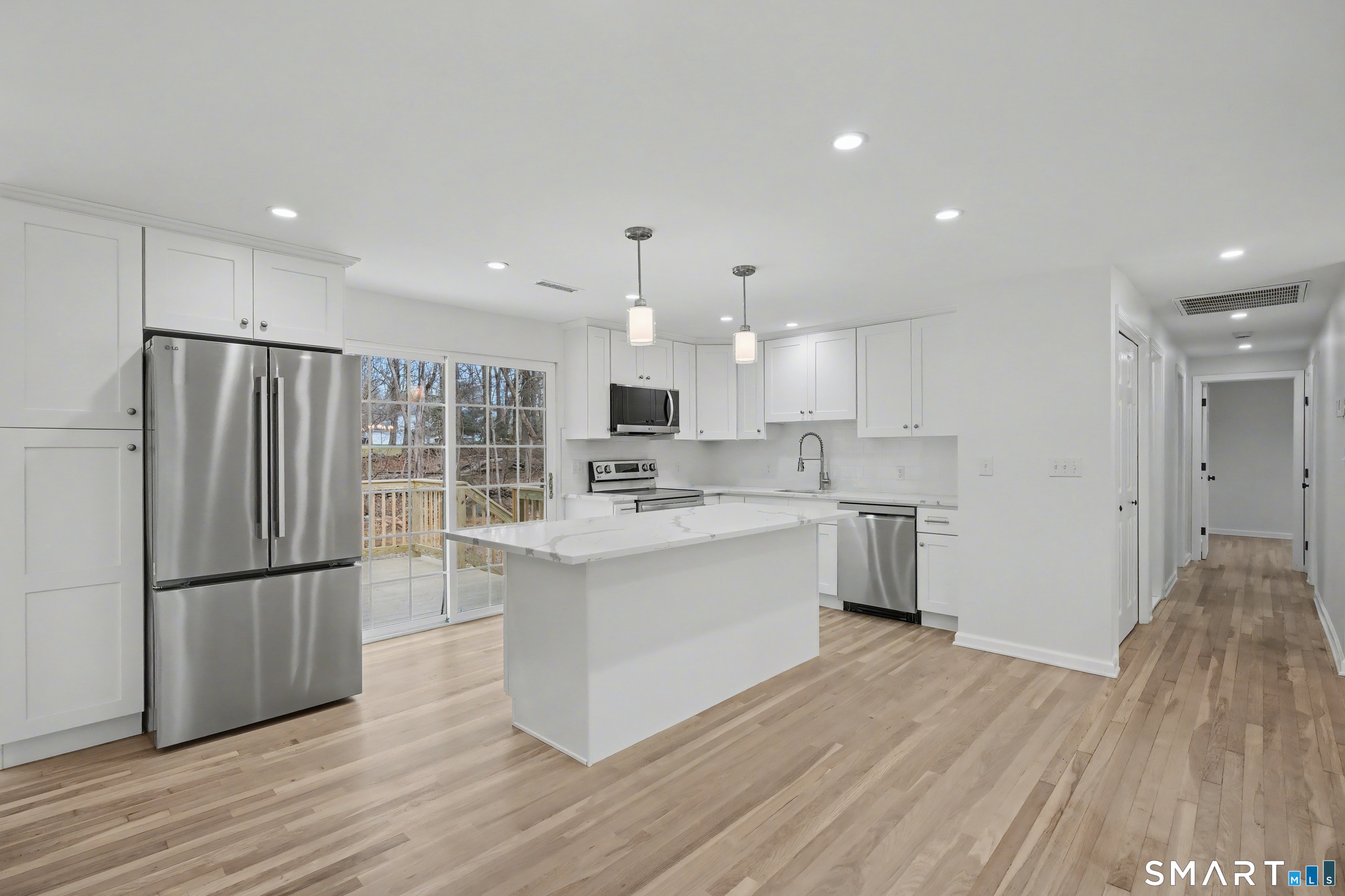 12 Rustic Lane Madison, CT 06443 - Photo 5 of 29