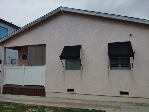 $652,000 | 8206 Bell Avenue, Los Angeles, CA 90001