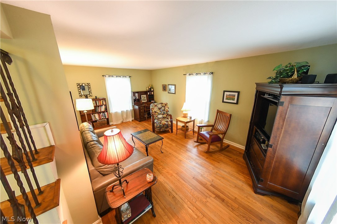 323 Bayview Road Bay Village, OH 44140 - Photo 11 of 15 Gallery Image 11
