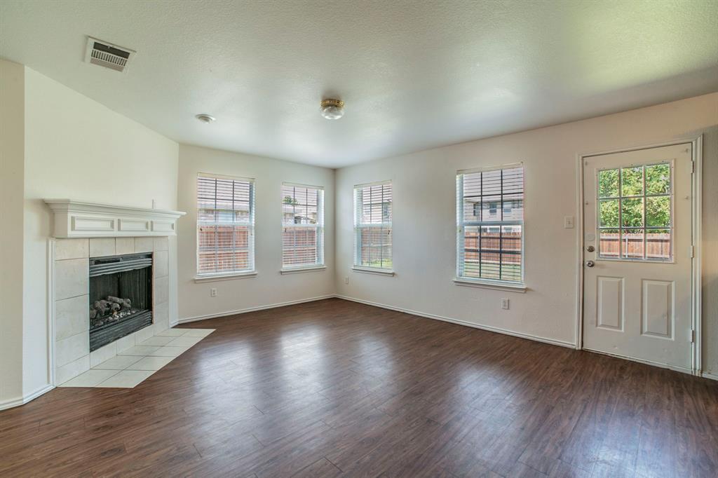 317 Quail Run Road Red Oak, TX 75154 - Photo 12 of 34