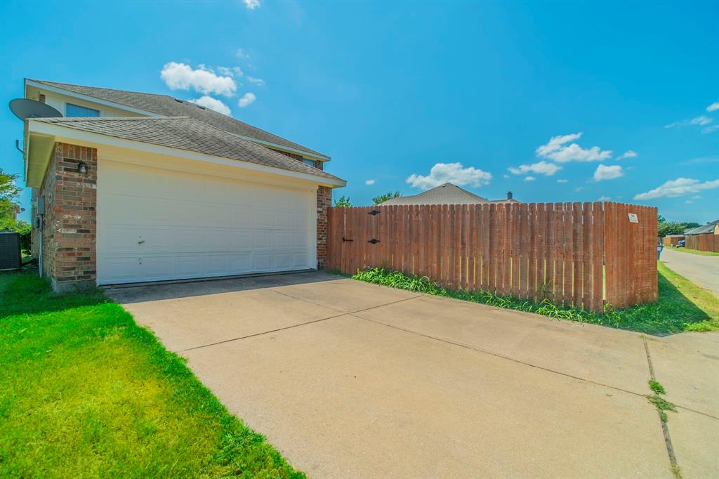 317 Quail Run Road Red Oak, TX 75154 - Photo 32 of 34