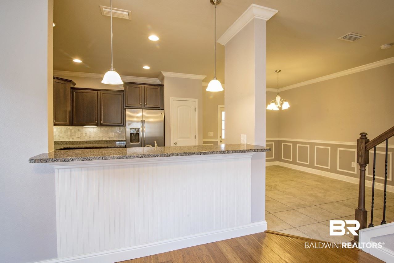 248 Hawthorne Circle Fairhope, AL 36532 - Photo 7 of 33