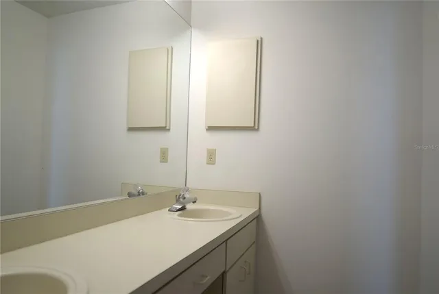 a view of a yard with an empty space