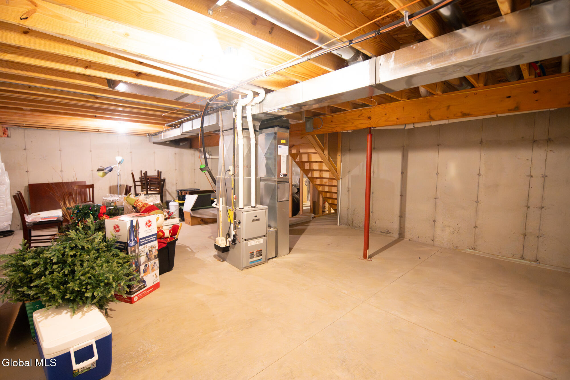 70 B Fellows Road Halfmoon, NY 12065 - Photo 12 of 19 DSC07382