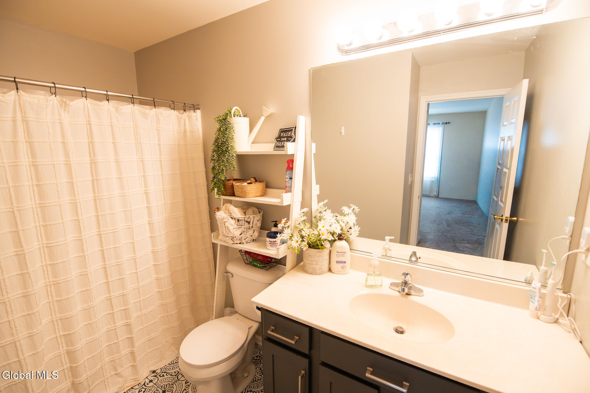 70 B Fellows Road Halfmoon, NY 12065 - Photo 16 of 19 DSC07392