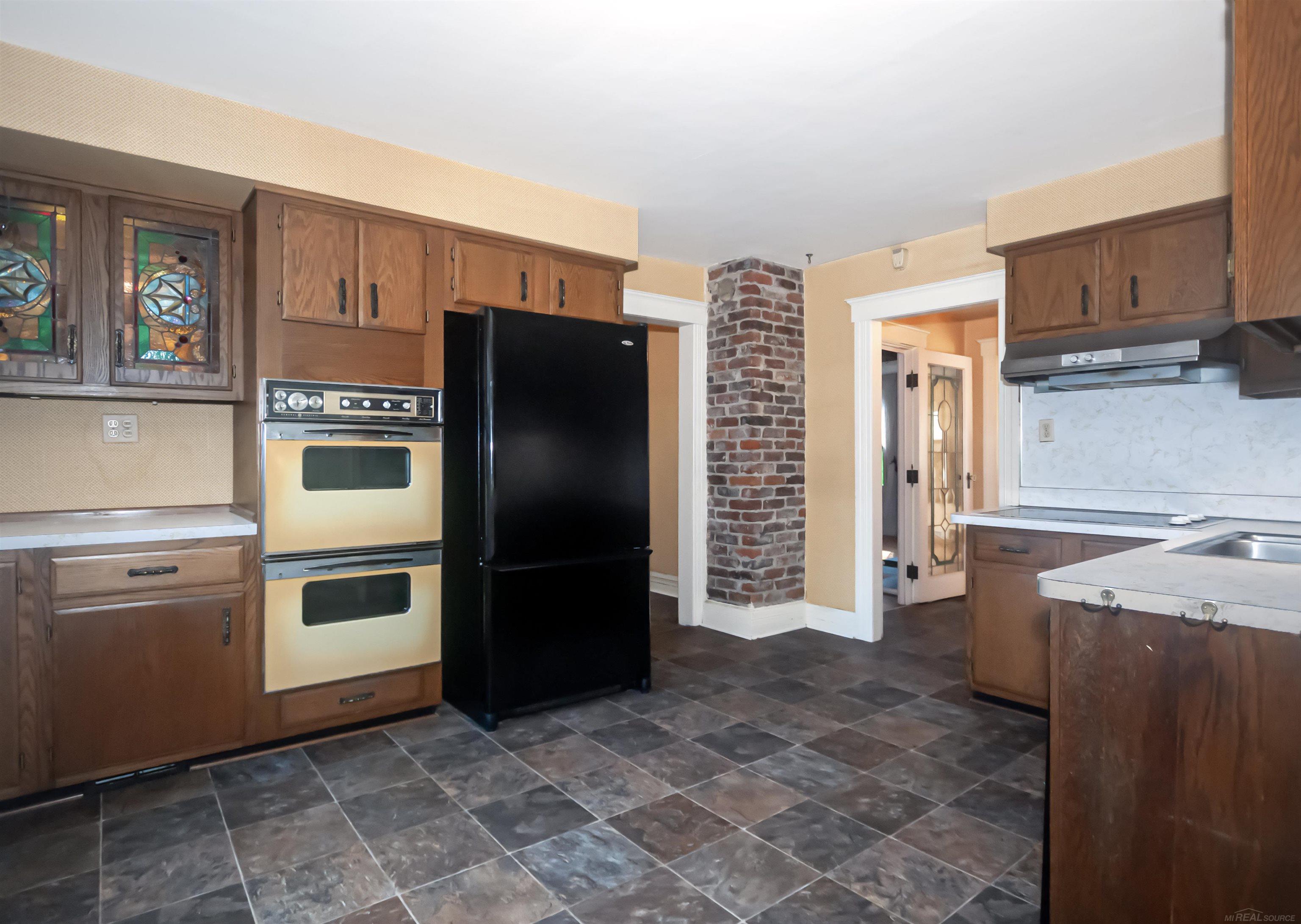 194 Moross Road Grosse Pointe, MI 48236 - Photo 28 of 64 50218137-559e34f5-0000-4f27-9949-50580e06f856.JPG