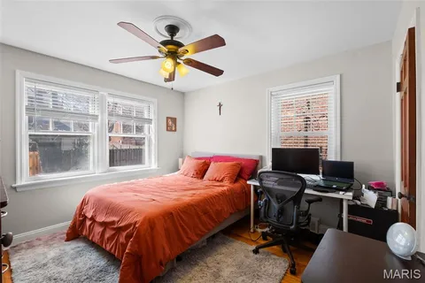 $385,000 | 7030 Amherst Avenue, University City, MO 63130