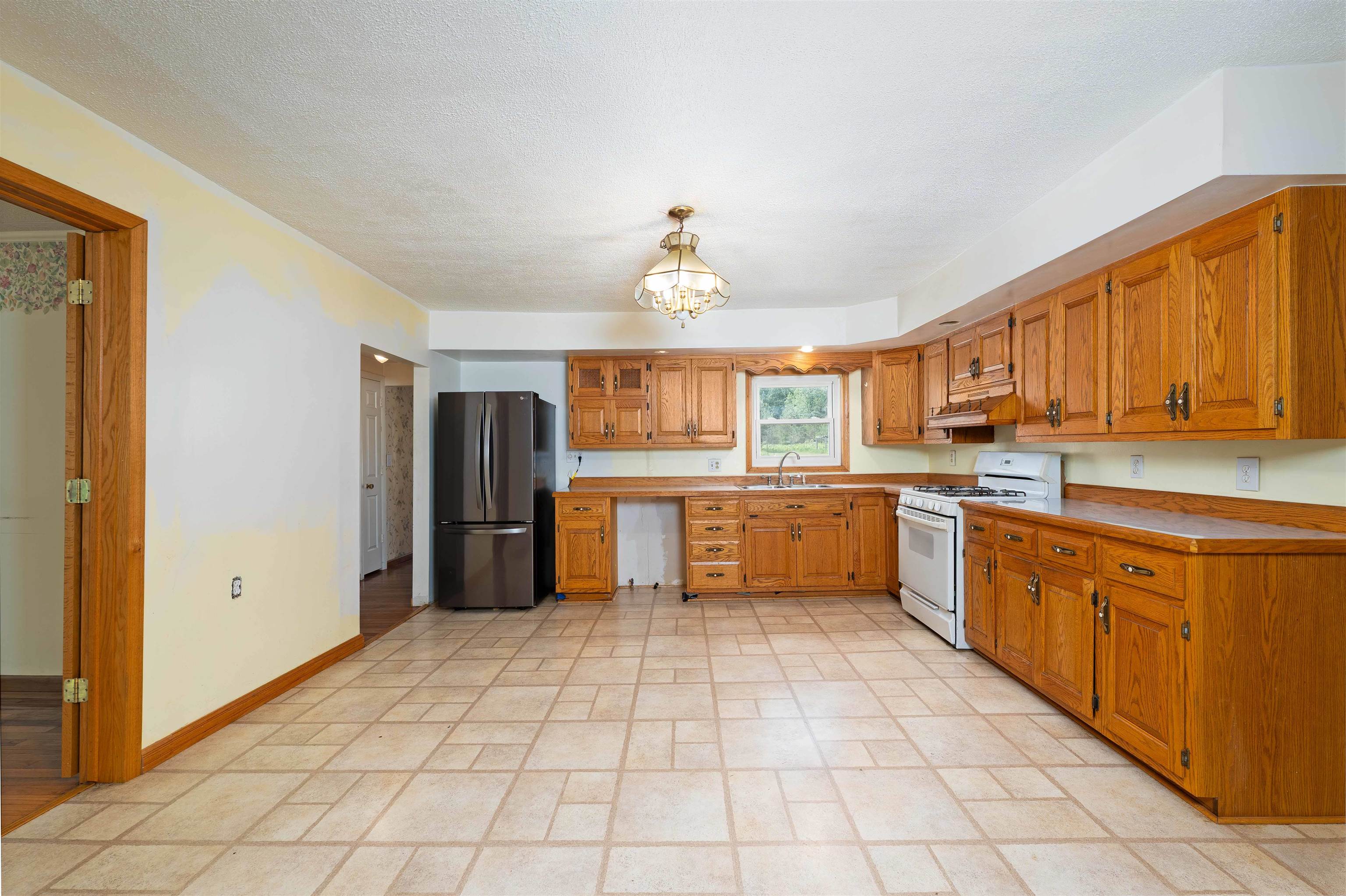 5201 West 14 Road Mesick, MI 49668 - Photo 3 of 35