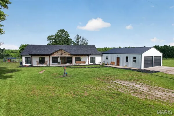 $535,000 | 15191 Pecan Drive, Lebanon, MO 65536