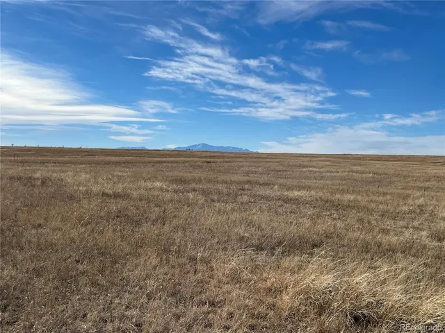 a view of outdoor space