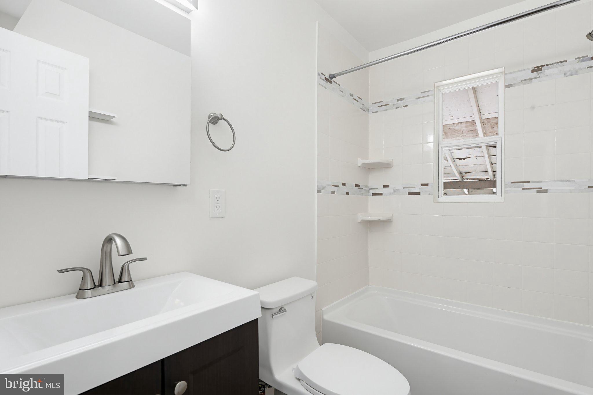 10202 Gardiner Avenue Silver Spring, MD 20902 - Photo 8 of 40