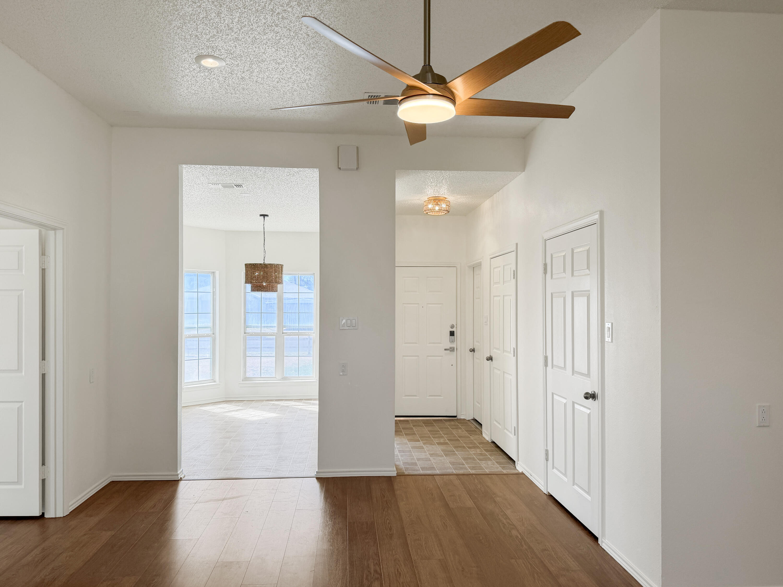 1902 58th Street Lubbock, TX 79412 - Photo 3 of 19 03 (2)