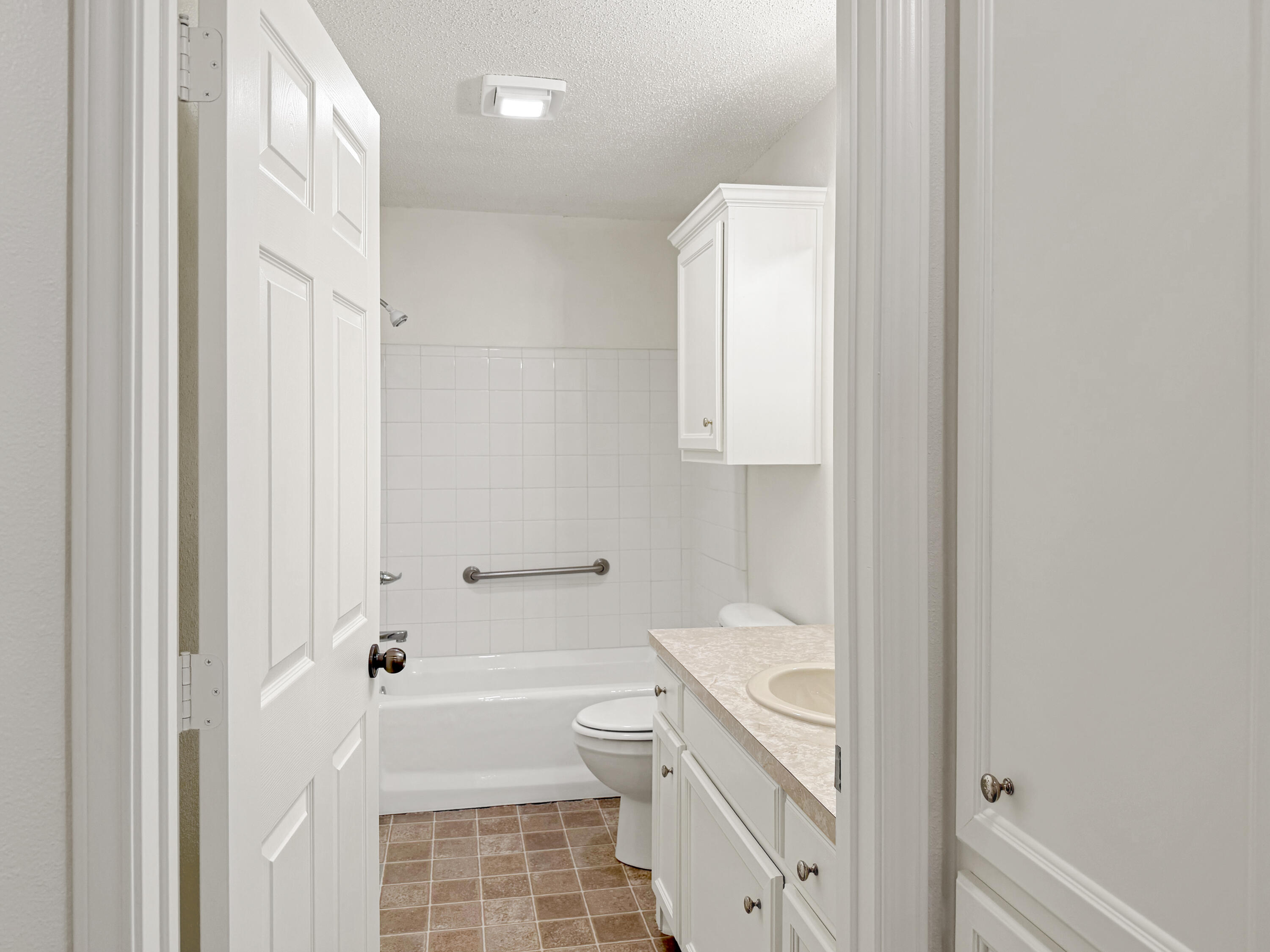 1902 58th Street Lubbock, TX 79412 - Photo 9 of 19 09 (2)