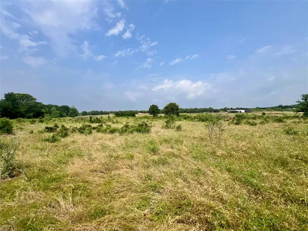 $225,000 | 7 South Rnch Drive, Graham, TX 76450
