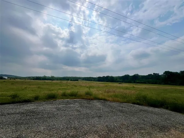 $255,000 | 7 South Rnch Drive, Graham, TX 76450