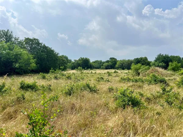 $225,000 | 7 South Rnch Drive, Graham, TX 76450