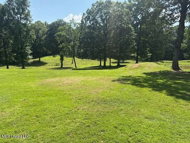 $335,000 | 2555 Laws Hill Road, Holly Springs, MS 38635