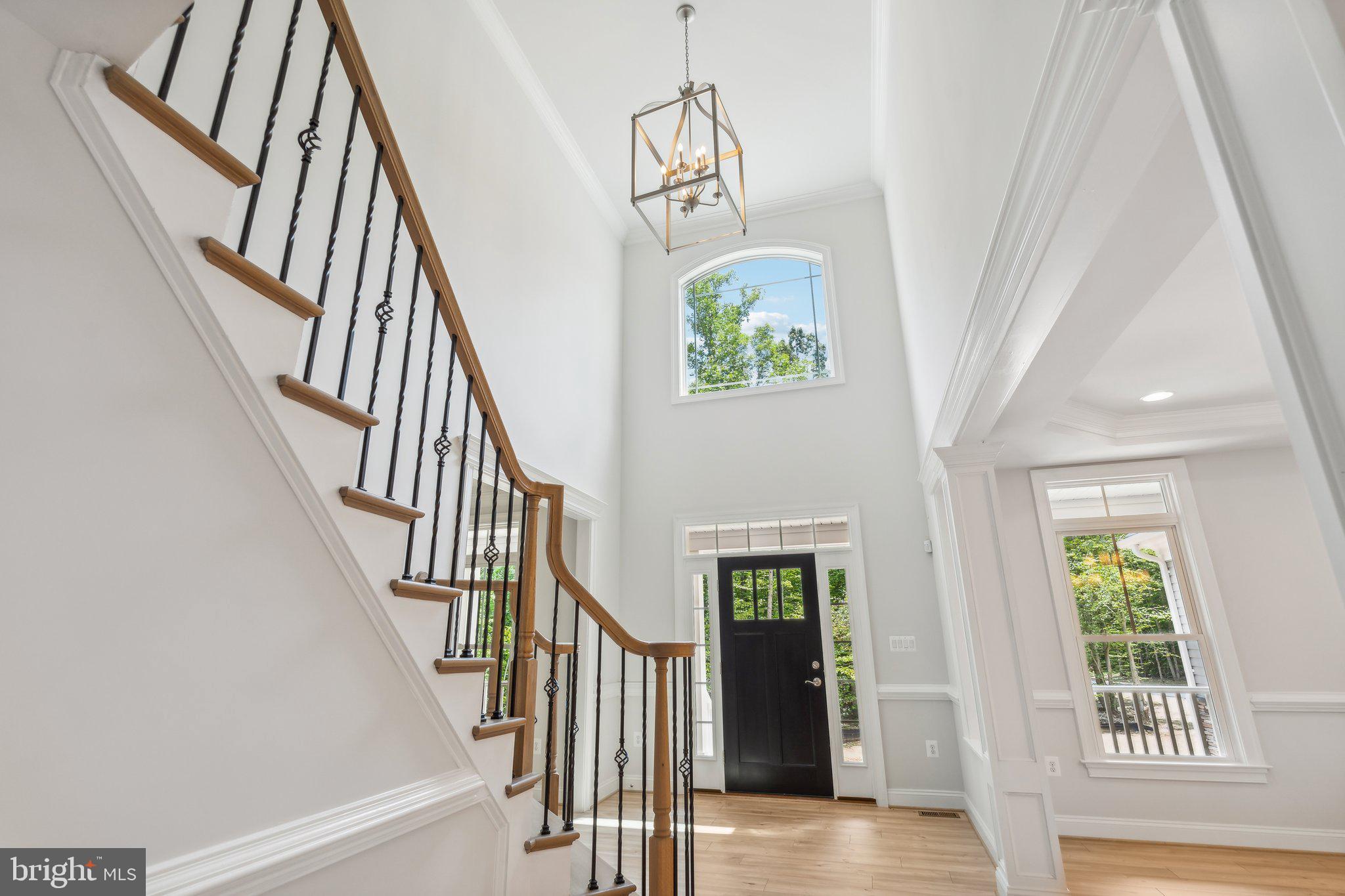 13749 Orlando Road Nokesville, VA 20181 - Photo 33 of 42 a view of an entryway with wooden floor