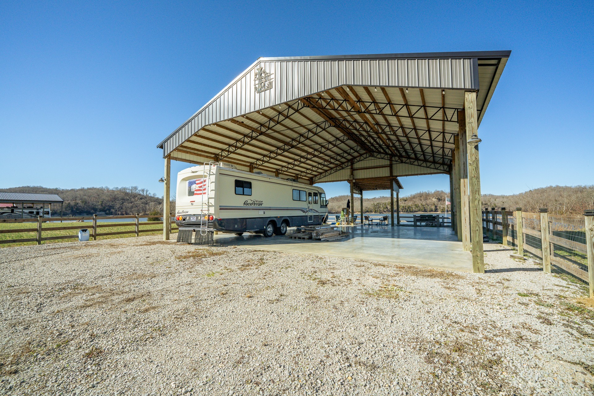 2571 Hardin Bottom River Road Clifton, TN 38425 - Photo 20 of 65