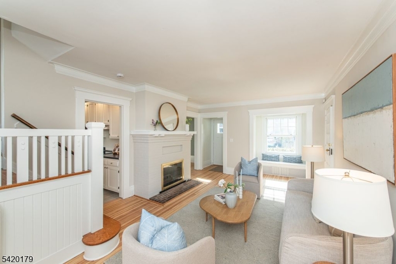 14 Burnside Street Montclair, NJ 07043 - Photo 4 of 27