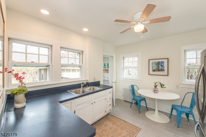 14 Burnside Street Montclair, NJ 07043 - Photo 9 of 27