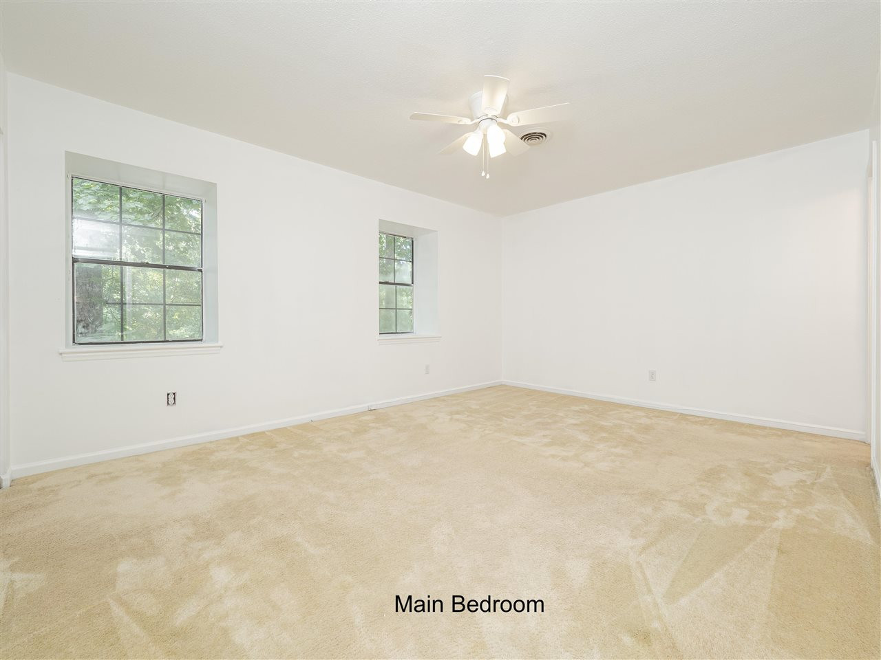 1304 Springlawn Court Raleigh, NC 27609 - Photo 9 of 20 Photo 9