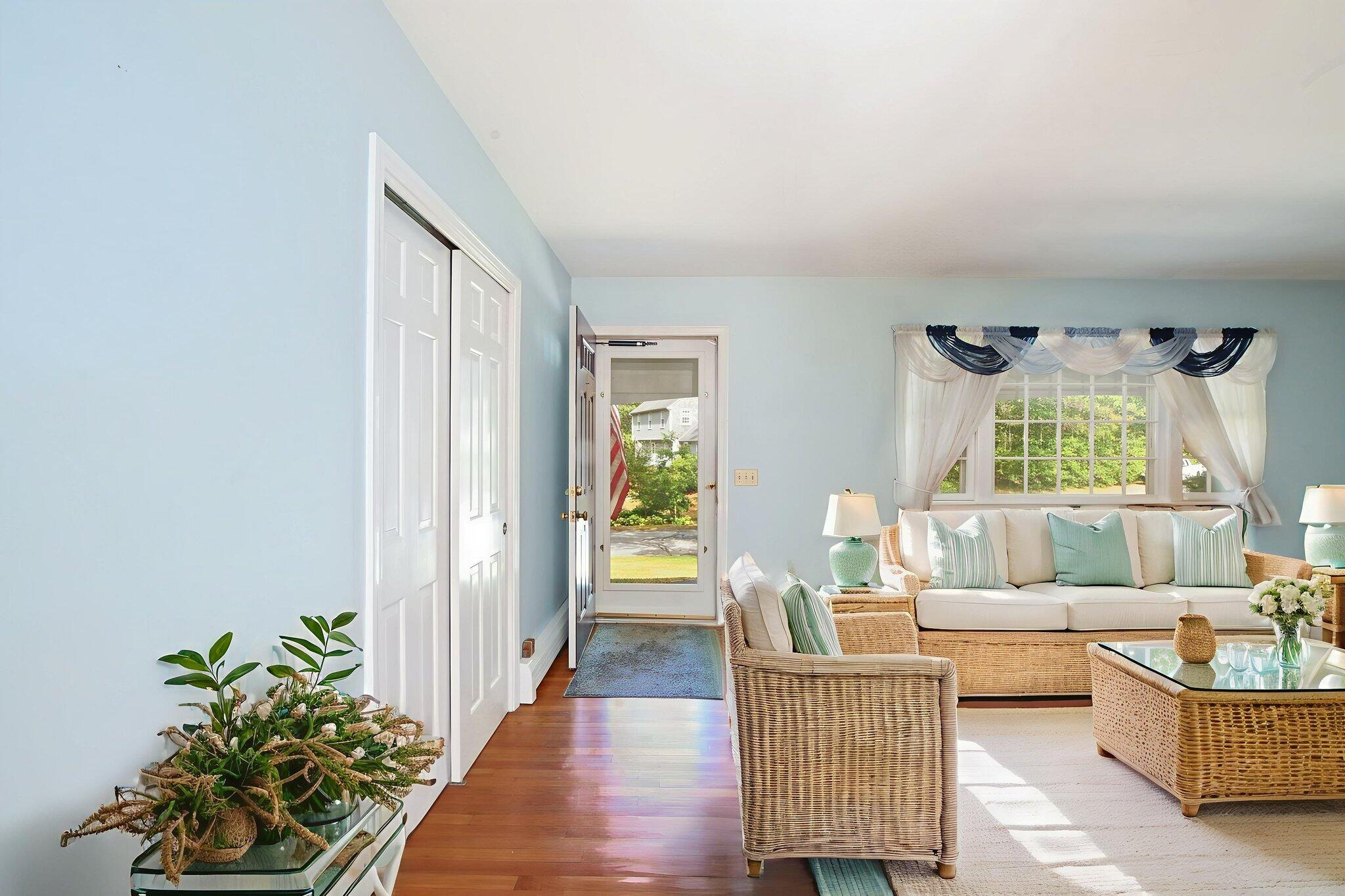 4 Royal Circle Sandwich, MA 02563 - Photo 5 of 35 6-web-or-mls-DSC_2481 copy virtually sta