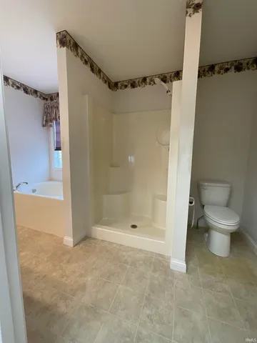 $369,900 | 504 Meadow Lane, Ossian, IN 46777