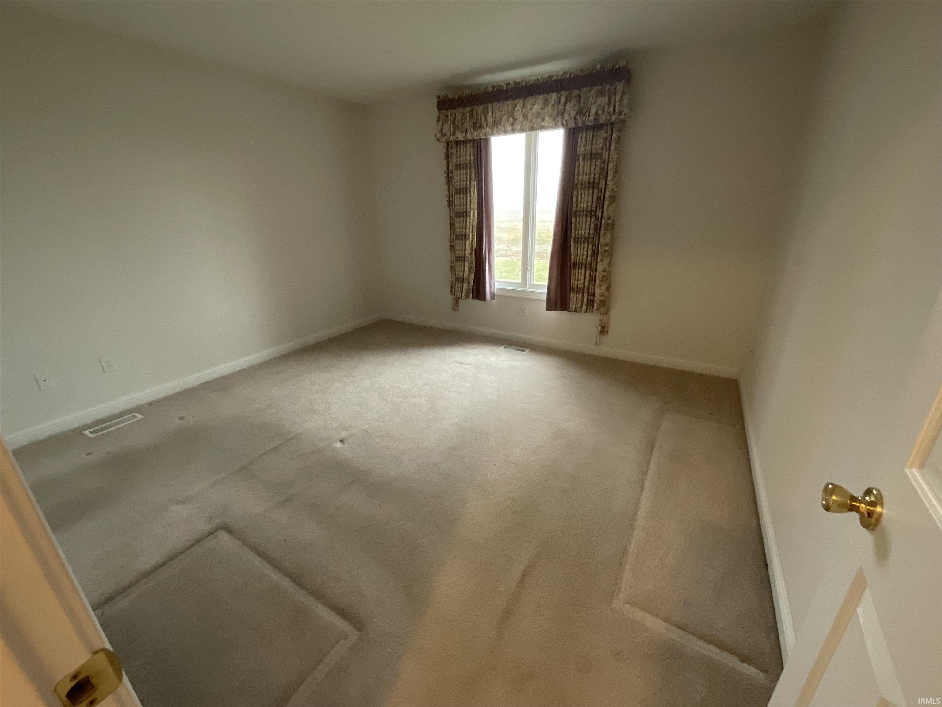 504 Meadow Lane Ossian, IN 46777 - Photo 15 of 23