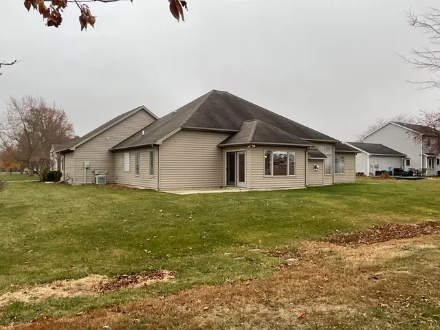 $369,900 | 504 Meadow Lane, Ossian, IN 46777