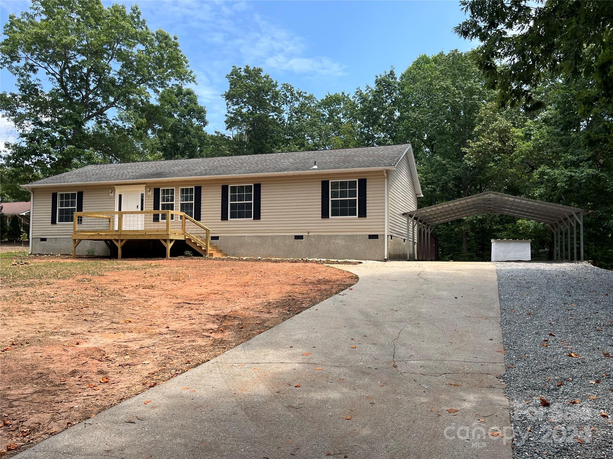 802 Deer Park Road Nebo, NC 28761 - Photo 1 of 47 Gallery Image 1
