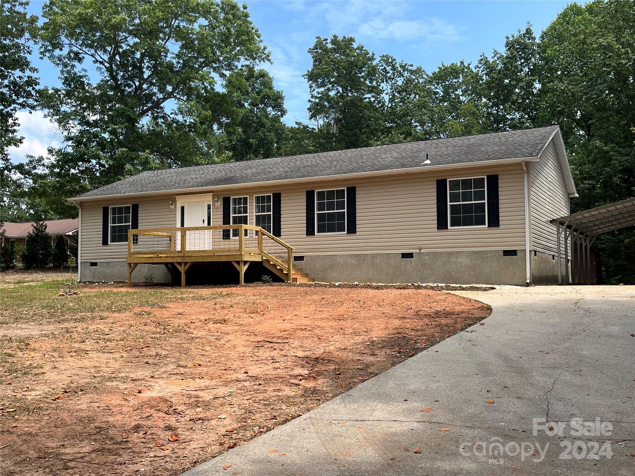 802 Deer Park Road Nebo, NC 28761 - Photo 6 of 47 Gallery Image 6