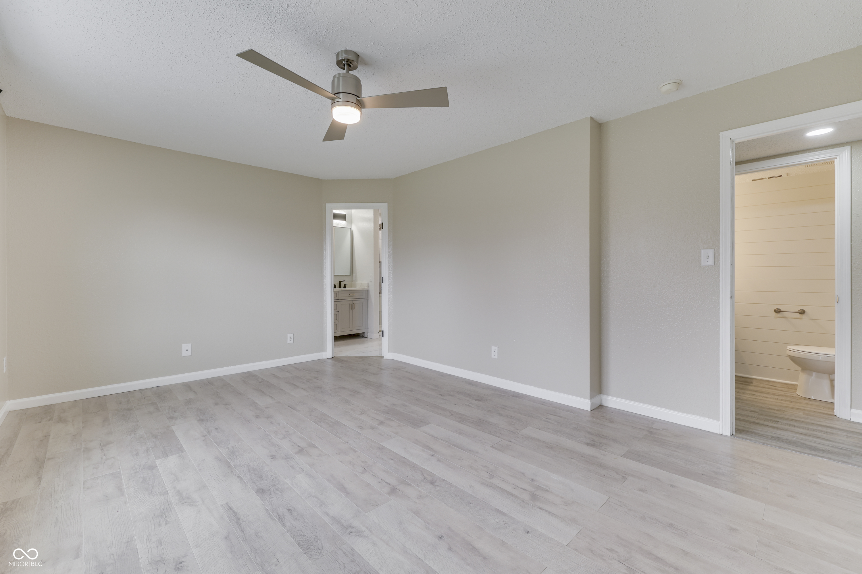 2886 Fieldstone Court Franklin, IN 46131 - Photo 13 of 36