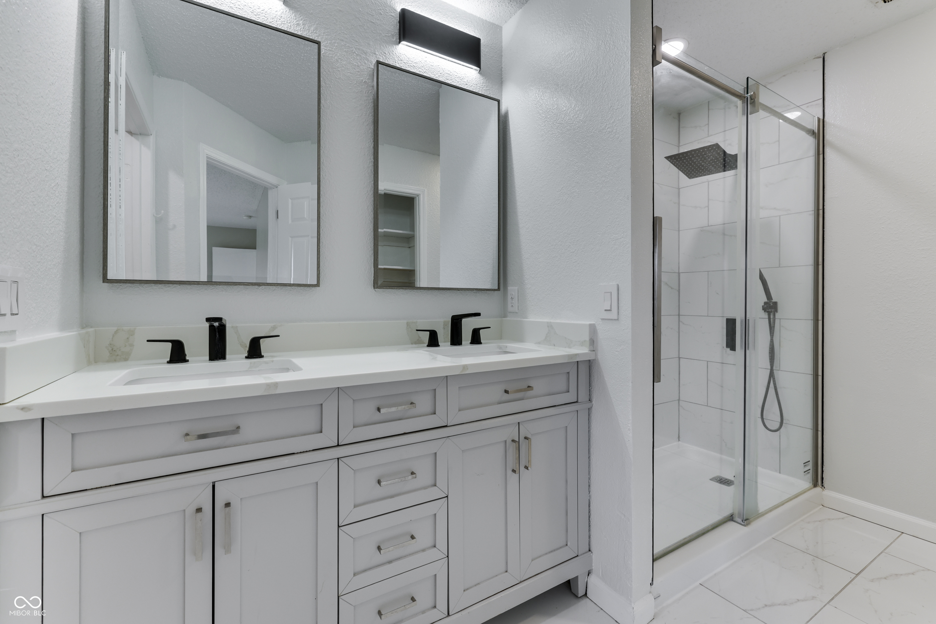 2886 Fieldstone Court Franklin, IN 46131 - Photo 15 of 36